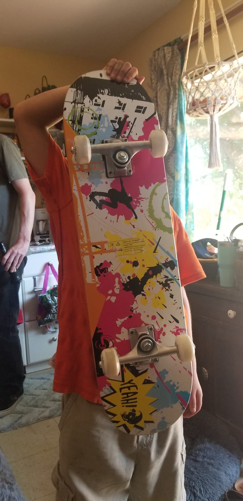 BELEEV Skateboards for Beginners, 31 x 8 inch Complete Skateboard for Kids Teens Adults, 7 Layer Canadian Maple Double Kick Deck Concave Cruiser Trick Skateboard with Multifunction Skate T-Tool customer photo 1