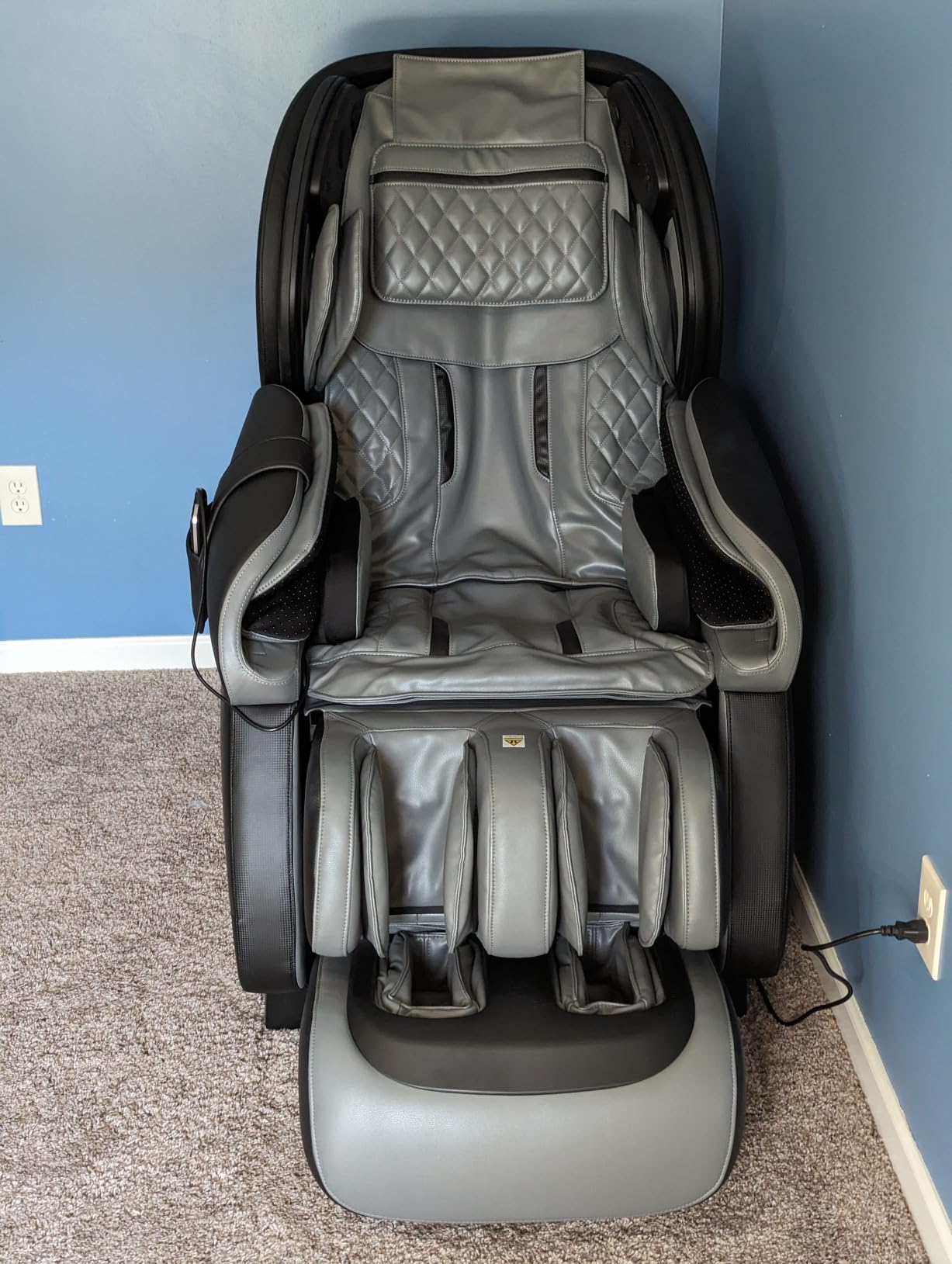 Osaki Pro OS-4D Paragon | Beige | Massage Chair | Multi-Angle L-Track 4D Massage | Zero Gravity | Space Saving | Heating Foot Roller | Voice Recognition | High Intensity Fullbody Airbag customer photo 1