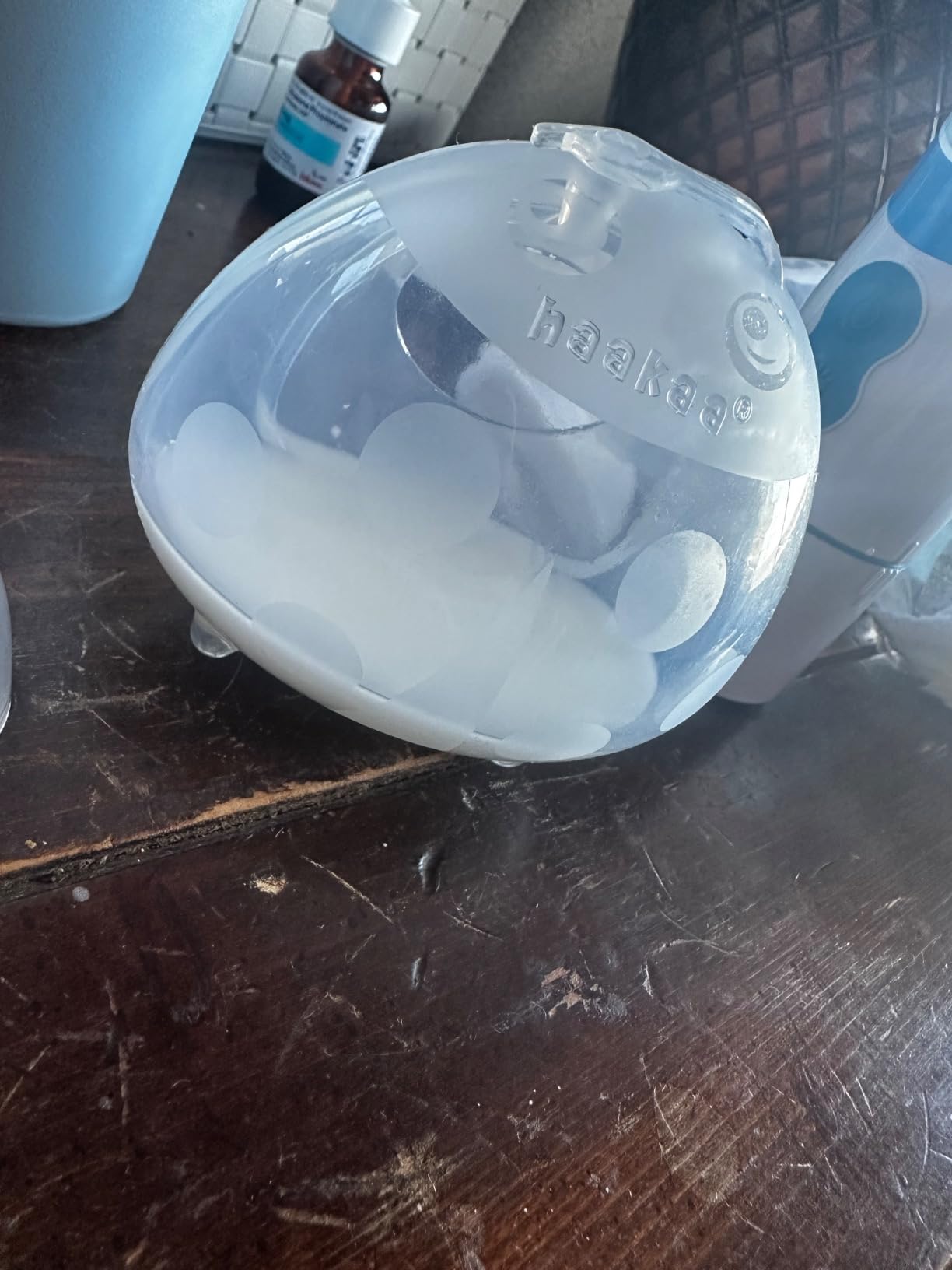 Haakaa Ladybug Breast Milk Collector 2.5oz/75ml, 2PCS | Passive Letdown Catcher customer photo 1