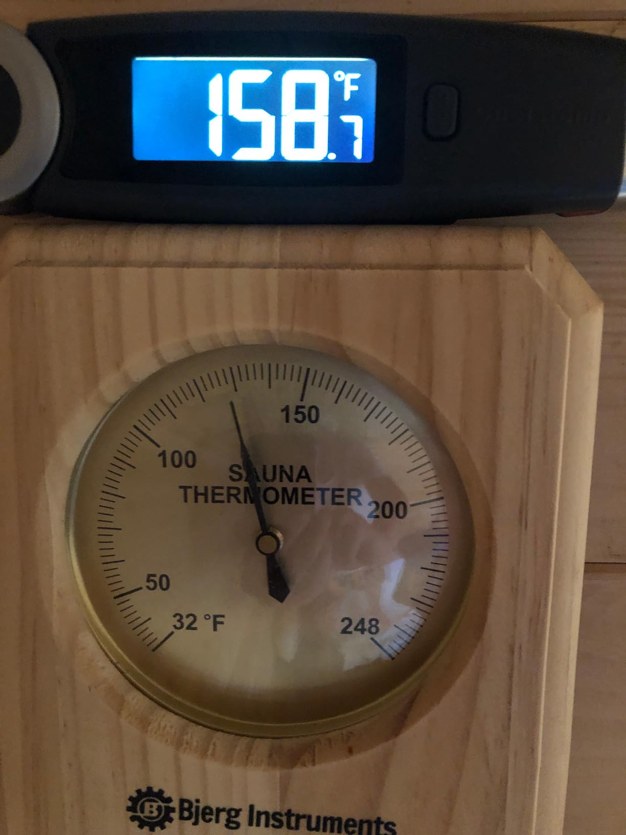 Sauna Thermometer and Hygrometer - 2-in-1 Indoor Analog Temperature & Humidity Gauge with Pine Wood Frame, for Sauna Rooms customer photo 2