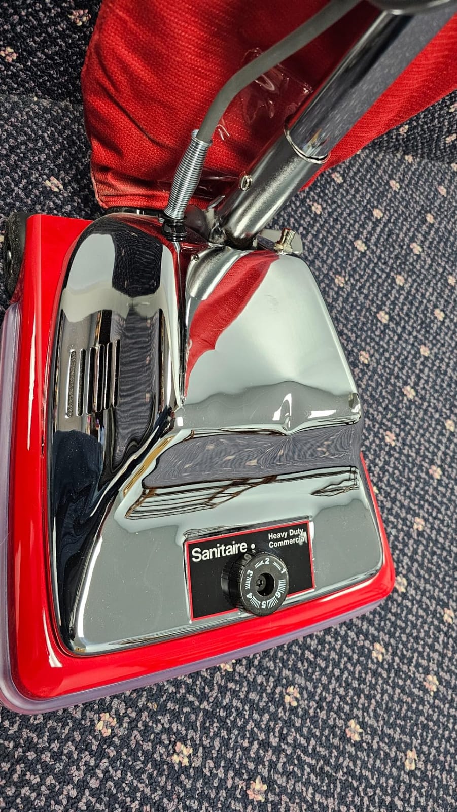 Sanitaire Tradition Upright Bagged Commercial Vacuum, SC886G 8.5