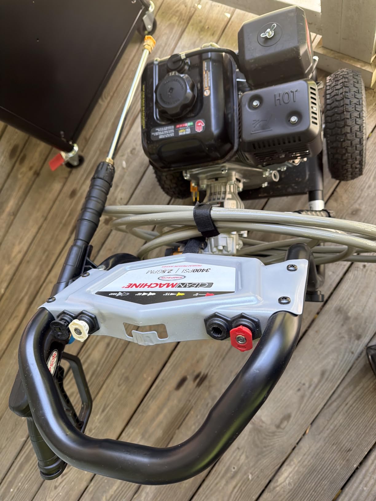 Simpson Clean Machine 3400 PSI Gas Pressure Washer, 2.5 GPM, CRX Engine, AAA Axial Cam Pump, 25' Hose, 5 Nozzles, Low-profile Frame (CM61083) customer photo 1