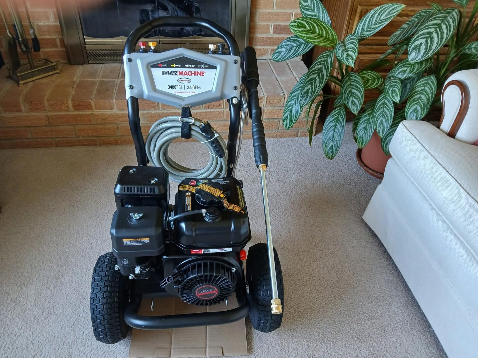 Simpson Clean Machine 3400 PSI Gas Pressure Washer, 2.5 GPM, CRX Engine, AAA Axial Cam Pump, 25' Hose, 5 Nozzles, Low-profile Frame (CM61083) customer photo 2