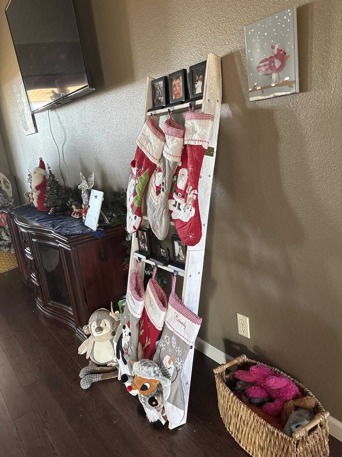 Honest Blanket Ladders for the Living Room, 5-Tier Blanket Holder, Wall-Leaning Blanket Rack, Ladder Shelves, Wooden Quilt Ladder, Farmhouse Decor, White customer photo 2