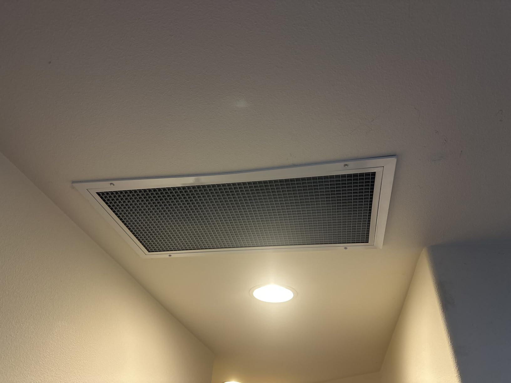 Centric Air 4.0 (R13) Ultra Quiet Whole House Fan, R13 Insulated Damper - Energy Saving, 2 Speed Remote With Timer and Temp Control, For 1 Story Homes To 3000 Sqft and 2 Story To 4400 Sqft customer photo 1
