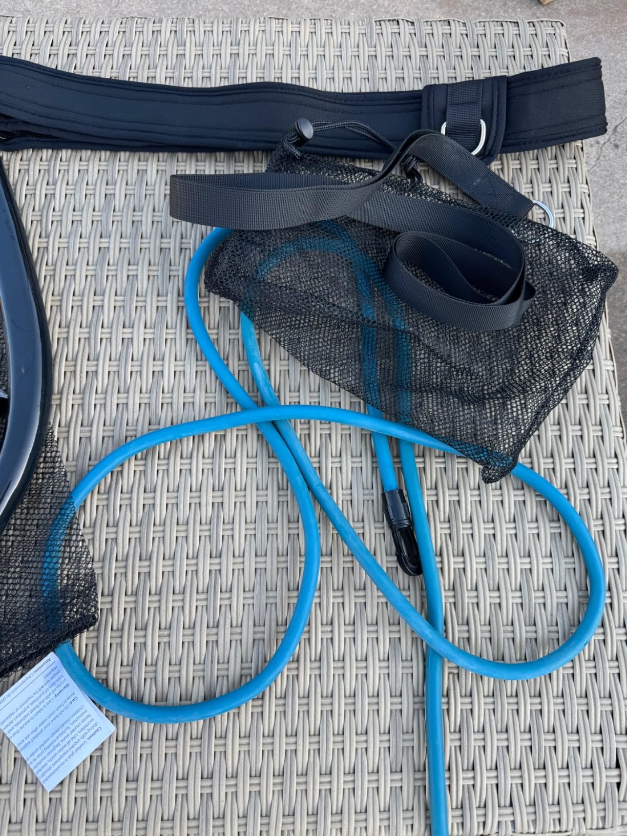 Swim Belt Swim Training Belt with 2.2M Bungee Cord Adjustable Swim Tether for Swim in Place Swimming Pool Trainer Belt for Stationary Harness Aquatic Resistance Water Exercise customer photo 1