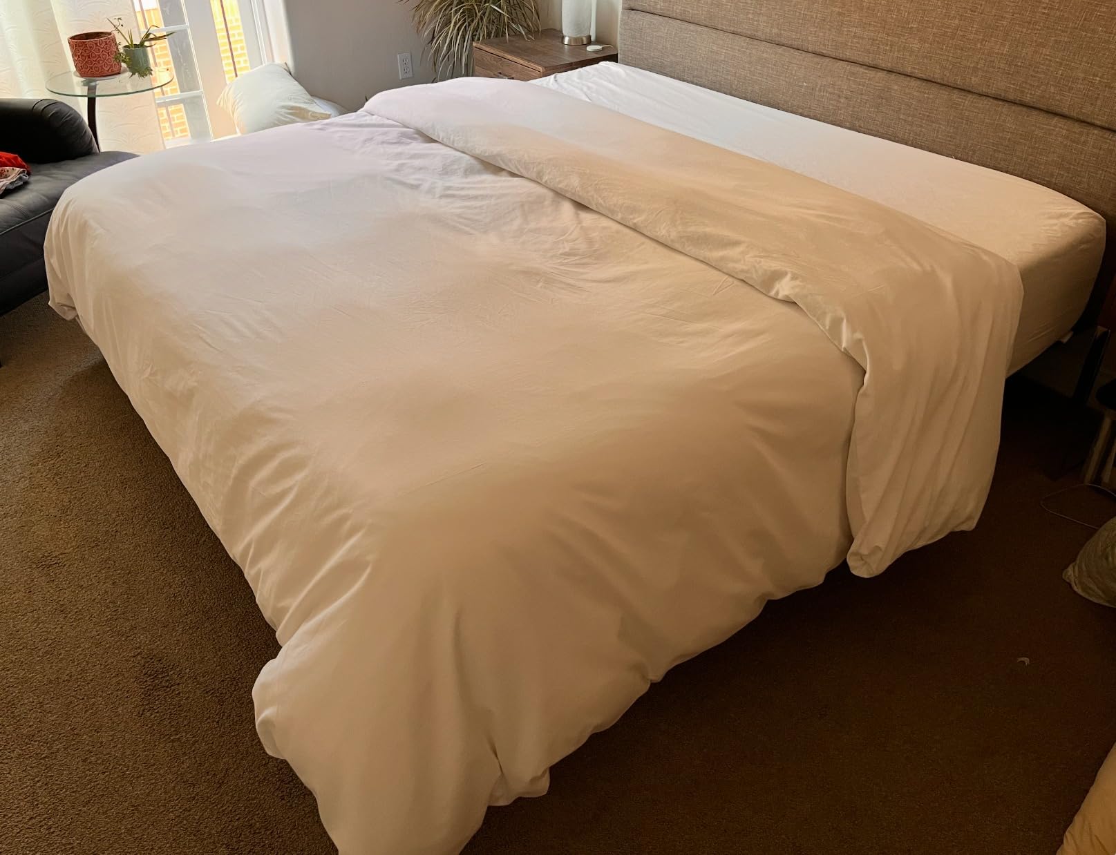 California Design Den Luxury Duvet Cover Queen Size, White | Soft 400 Thread Count 100% Cotton Sateen Backed by Good Housekeeping Seal, Button Closure & Corner Ties (No Pillow Shams) customer photo 2