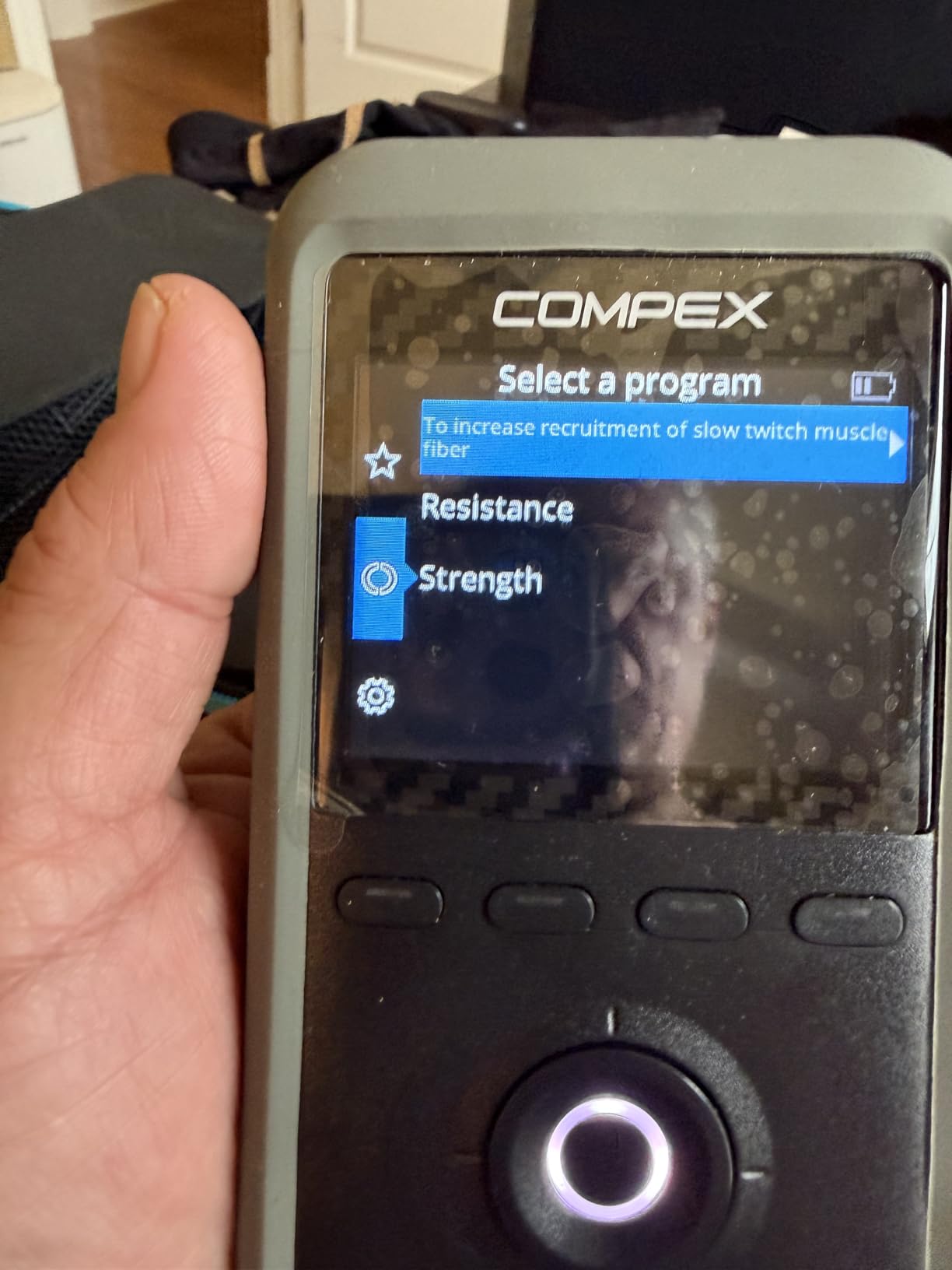 Compex Edge 3.0 Muscle Stimulator with TENS Kit - 4 Programs - Helps facilitate and Improve Muscle Performance customer photo 1