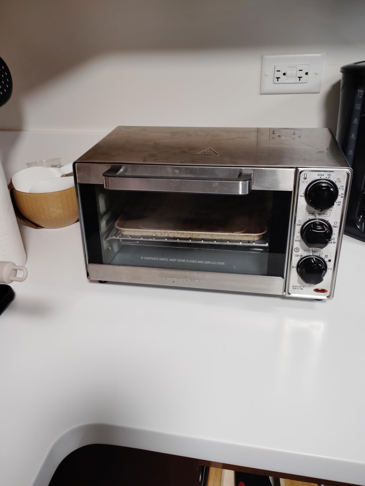 Hamilton Beach 4 Slice Countertop Air Fryer Toaster Oven Combo, 31403J customer photo 1