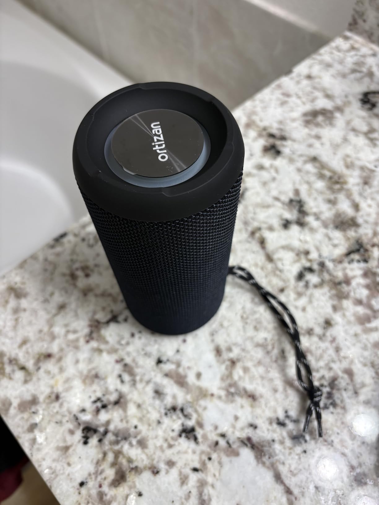 Ortizan Portable Bluetooth Speaker (1st Gen), IPX7 Waterproof, Wireless, Big Sound and Deep Bass, TWS Pairing, 30Hrs of Playtime, for Home/Party/Outdoor/Beach customer photo 1