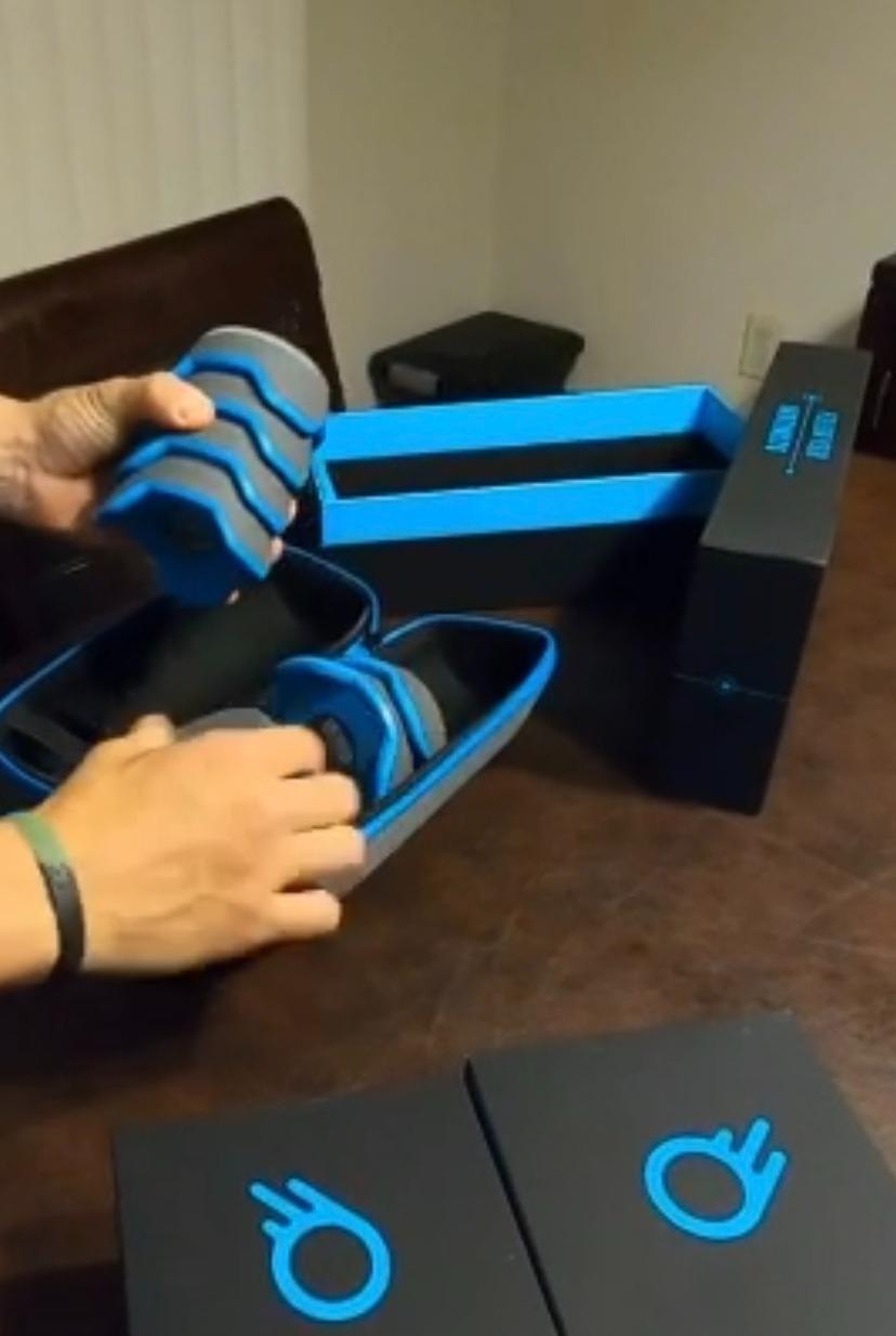 BlazePod Reaction Training Kit Smart Pods for Speed, Agility & Cognitive Drills - Pro-Level Training for Athletes, Trainers, Therapists & Coaches - App Access Included (4 Pods) customer photo 2
