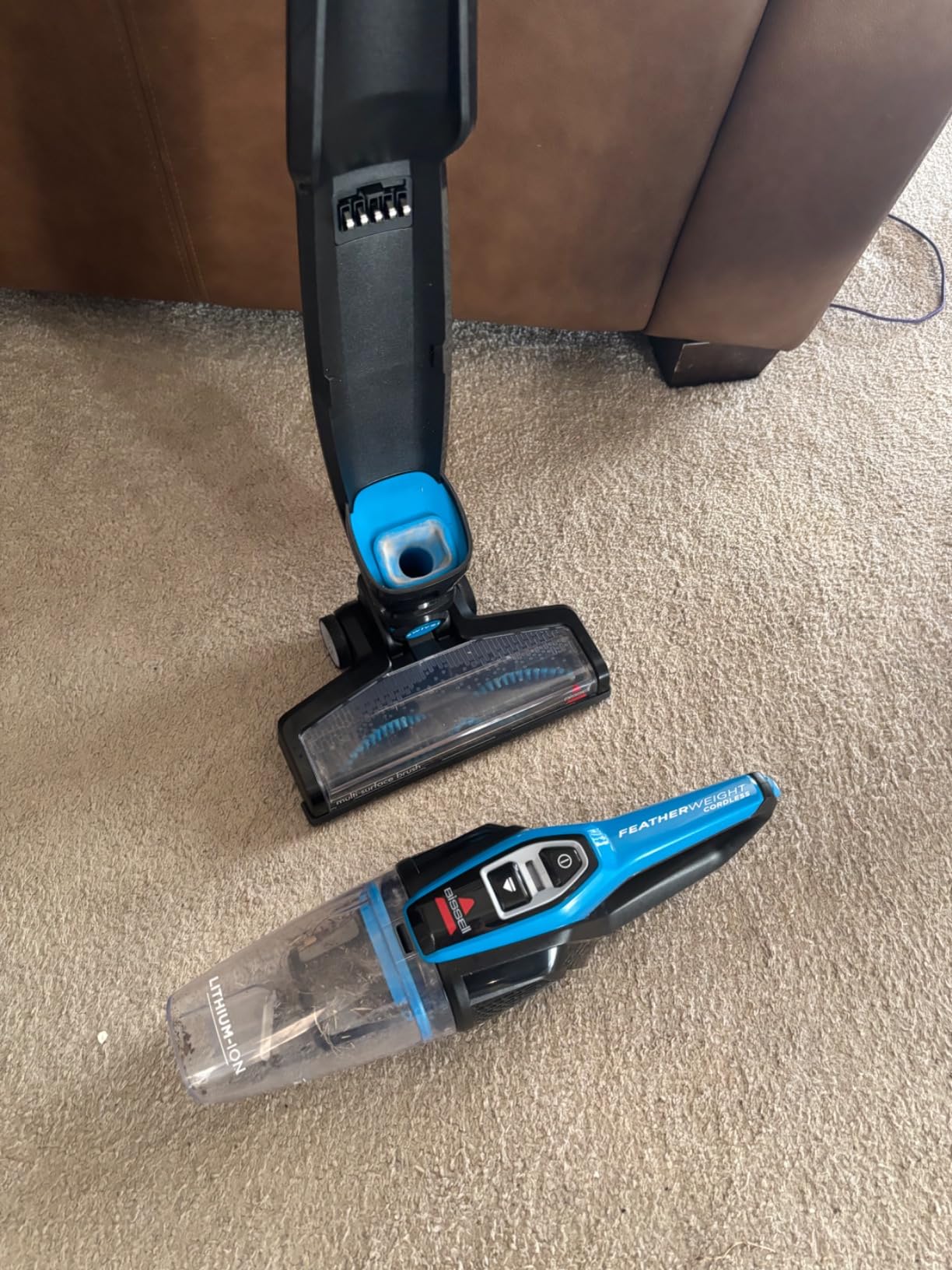 Bissell, 3061 Featherweight Cordless Stick Vacuum, Self-Standing, Electric Blue, Black customer photo 1