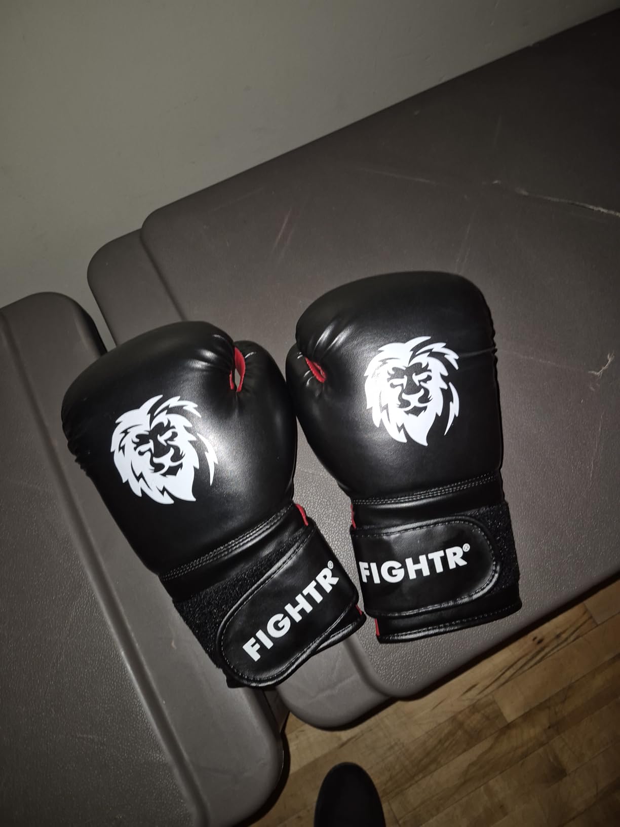 FIGHTR Boxing Gloves - Pro Training Sparring Gloves | Maximum Protection & Stability for Boxing, MMA, Muay Thai, Kickboxing & Punching Bag Men Women Focus Mitts 8 10 12 14 16oz customer photo 2
