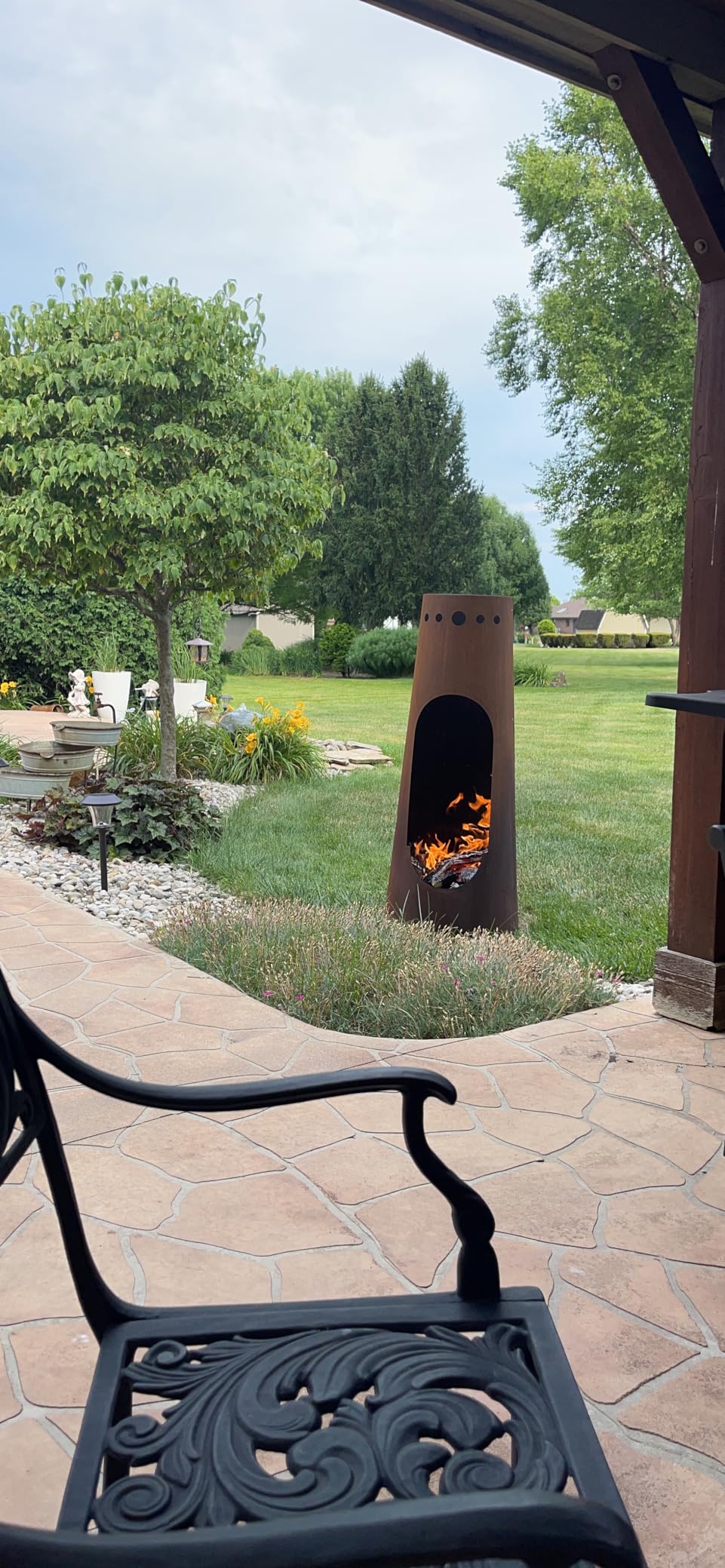 Sunnydaze Santa Fe 50-Inch Chiminea Outdoor Fire Pit - Wood-Burning Chiminea Outdoor Fireplace with Wood Grate - Rustic Patina Finish customer photo 2