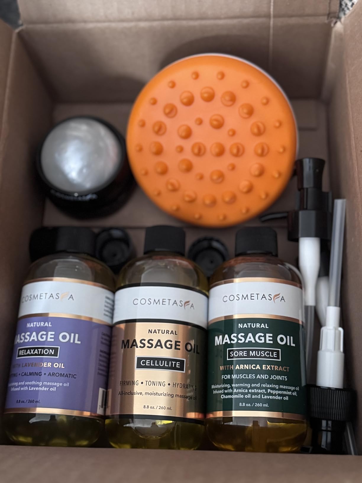 Cosmetasa Body Massage Oil Therapy Kit - Arnica & Lavender Oil for Relaxation and Sore Muscles - Includes Anti-Cellulite Oil, Roller Ball & Mitt for Firming Skin - Spa Gift Set for Women & Men customer photo 1
