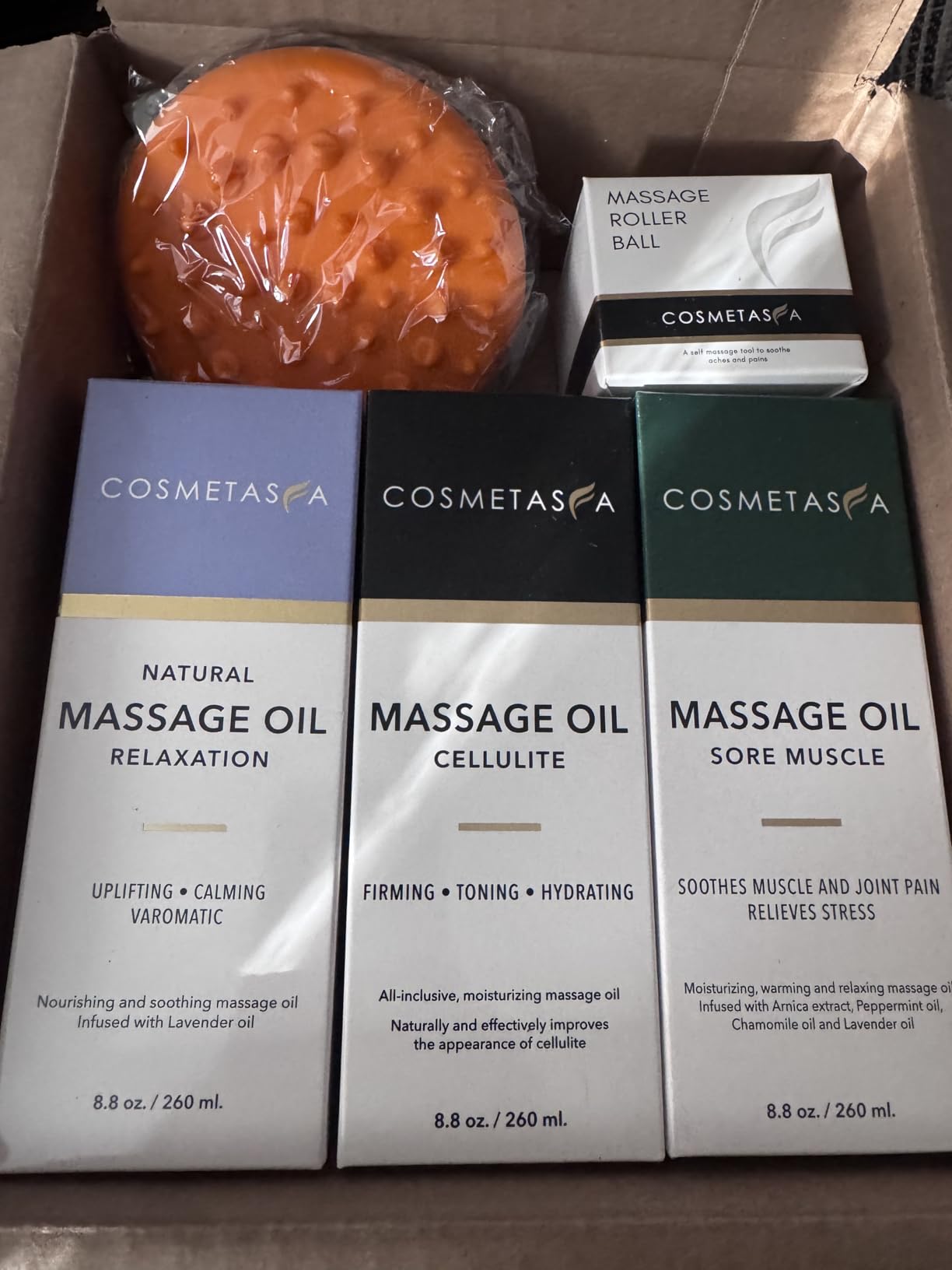 Cosmetasa Body Massage Oil Therapy Kit - Arnica & Lavender Oil for Relaxation and Sore Muscles - Includes Anti-Cellulite Oil, Roller Ball & Mitt for Firming Skin - Spa Gift Set for Women & Men customer photo 2