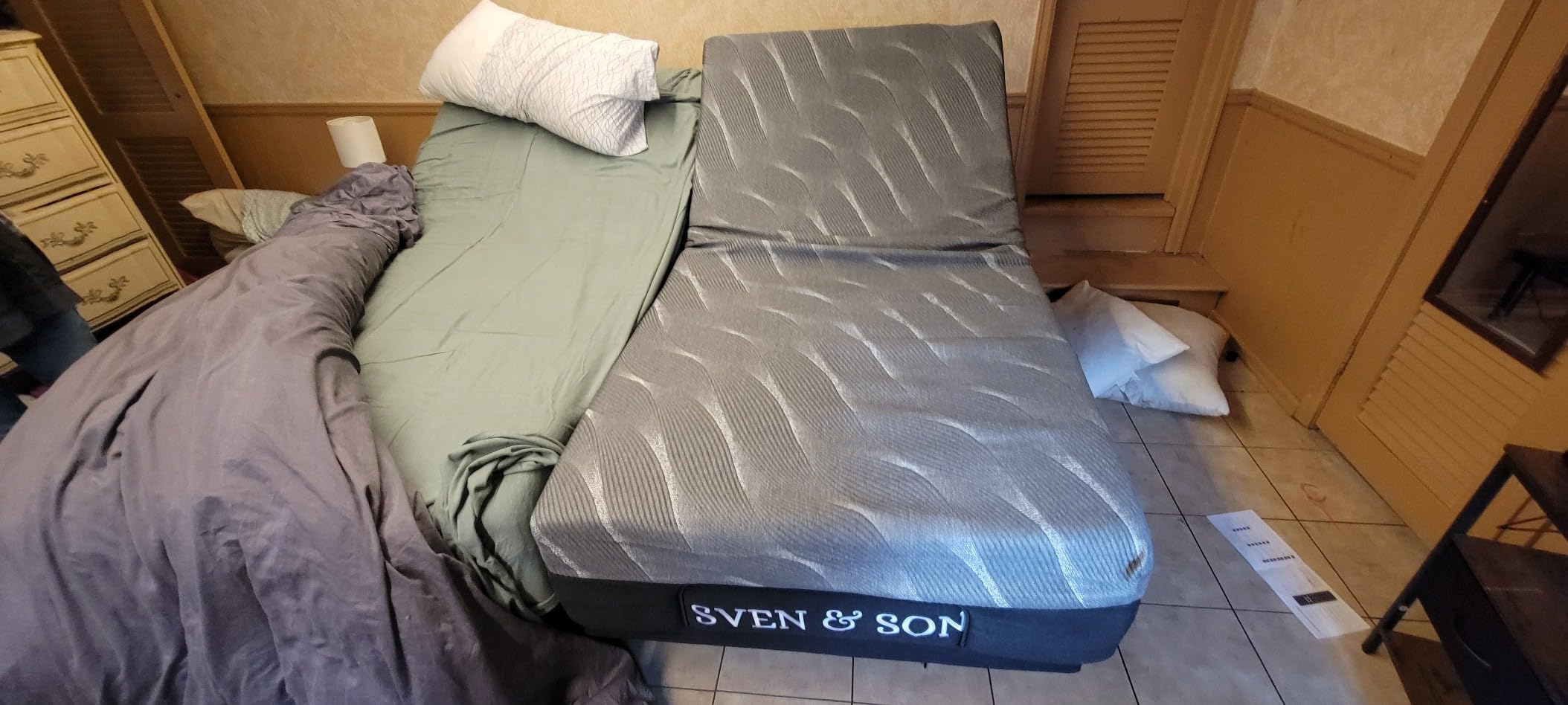 Sven & Son Bliss Adjustable Bed Base Frame + 14 inch Hybrid Spring Matt (Medium Soft), Head and Foot Lift, Lumbar, Pillow-Tilt, Massage, Under-Bed Lights, USB, Memory, Zero Gravity - Queen customer photo 1