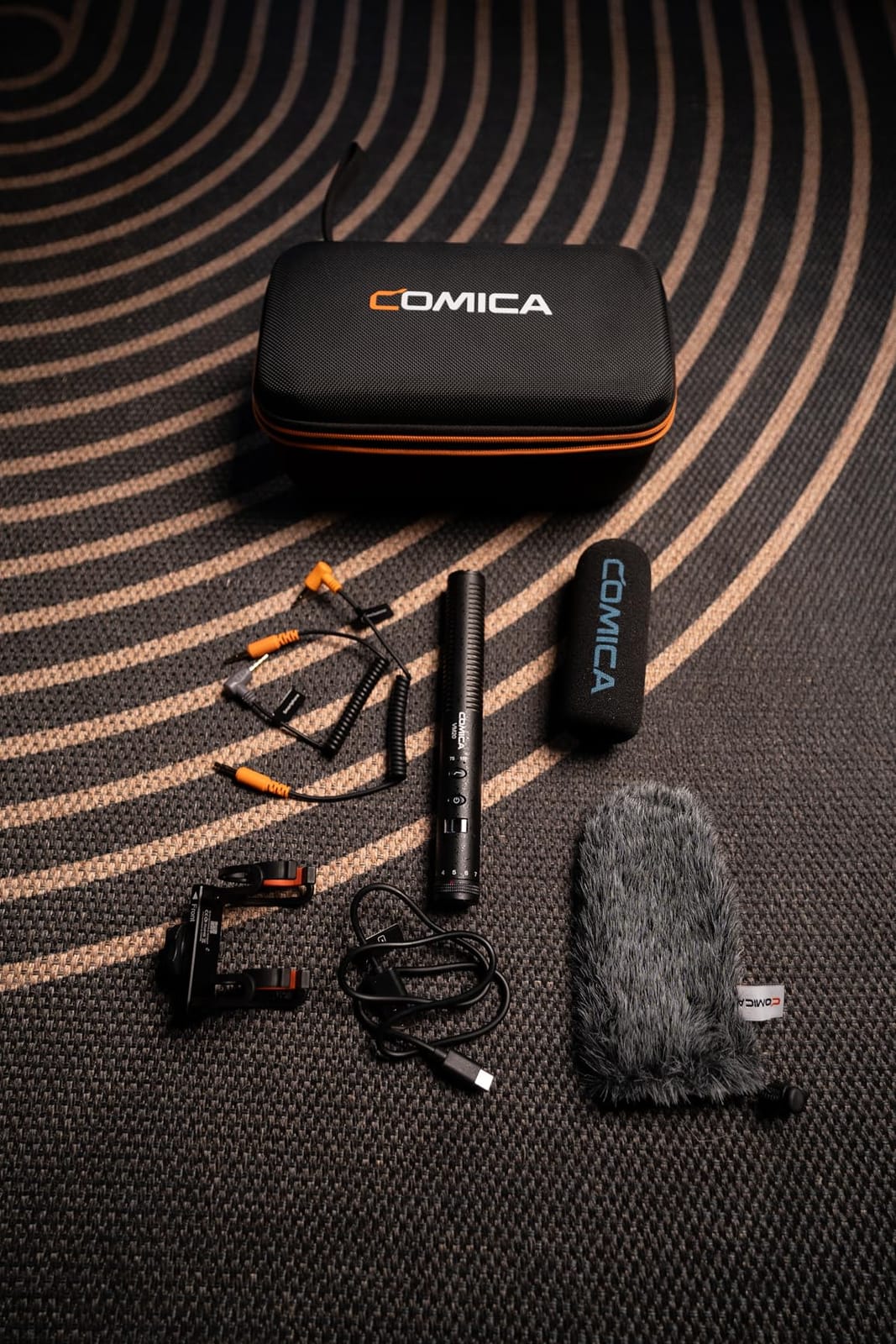 COMICA VM20 Professional Shotgun Microphone for iPhones, Androids, Cameras | Super Cardioid, 60H Working Time, OLED Display, 75/150HZ Low Cut Filters, Video Mic for Vlogging Film Interview Video Record customer photo 2