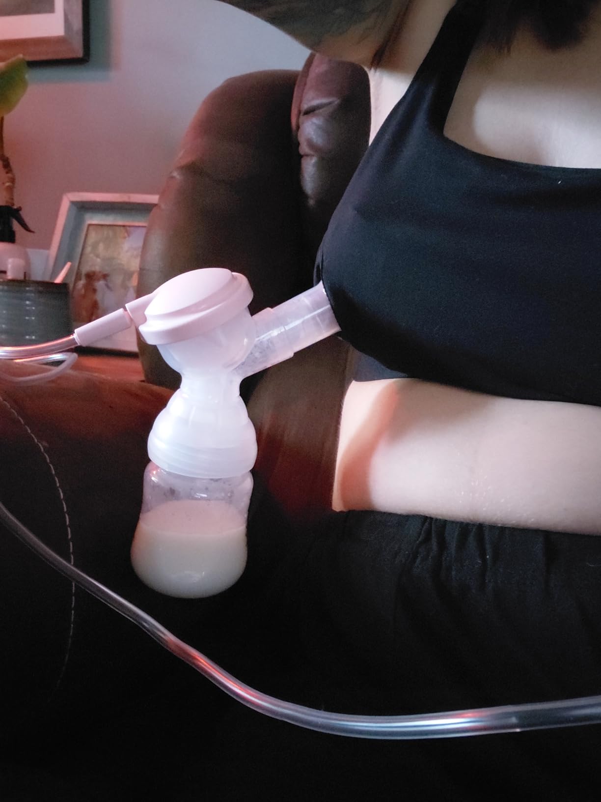 NCVI Electric Breast Pump 8782, Portable Hospital-Grade Double Pump with 4 Modes & 9 Levels, Anti-Backflow, Rechargeable Quiet Breastfeeding Pump for Efficient Comfortable Use at Home, Work or Travel customer photo 1