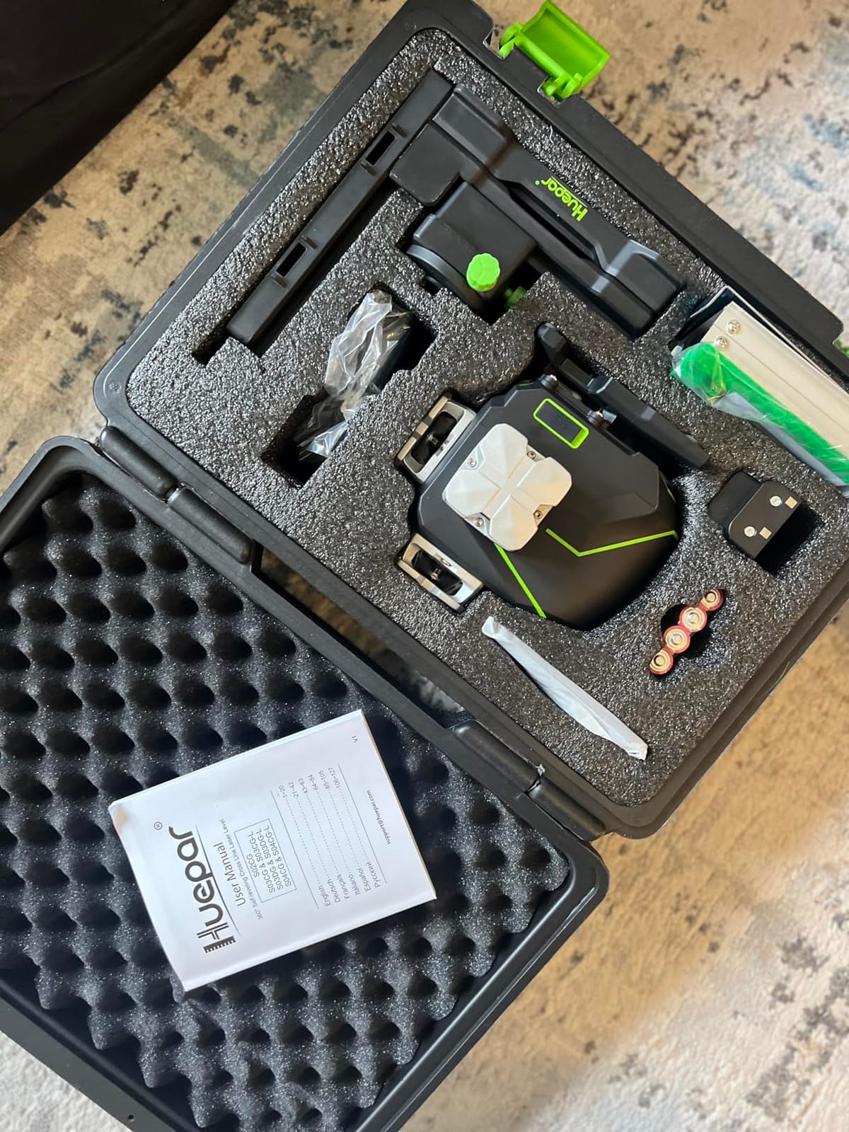 Huepar Laser Level 360 Self Leveling, S04CG 4x360 Green 4D Cross Line Laser with LCD Screen, Bluetooth Outdoor Pulse Mode, Remote Control, Rechargeable 16 Lines Laser Tool for Construction/Tile/Floor customer photo 2