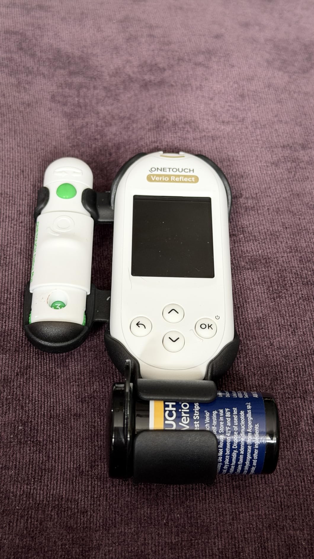 OneTouch Verio Test Kit with Meter, Lancets, Lancing Device and Test Strips | Complete Blood Sugar Kit, Verio Reflect Blood Glucose Meter, Lancing Device, 30 Lancets & 30 Test Strips customer photo 2