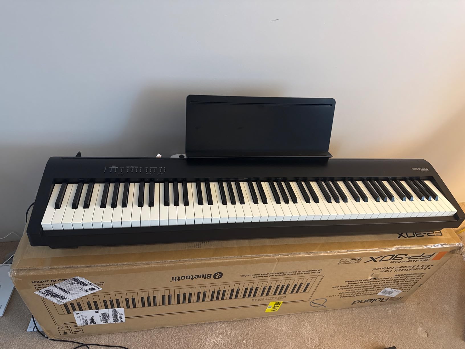 Roland FP-30X Slim and Stylish 88-Note Digital Piano with PHA-4 Keyboard and Bluetooth/MIDI customer photo 1