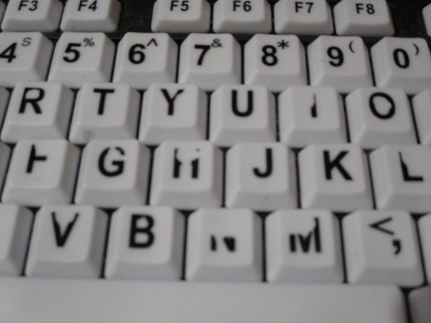 Elderly Keyboard, Large Print Computer Keyboard, 104 Keys QWERTY, High Contrast Keys, Big Print Letter USB Wired Keyboard Standard Full Size for Old People Low Vision Individuals (Black) customer photo 1