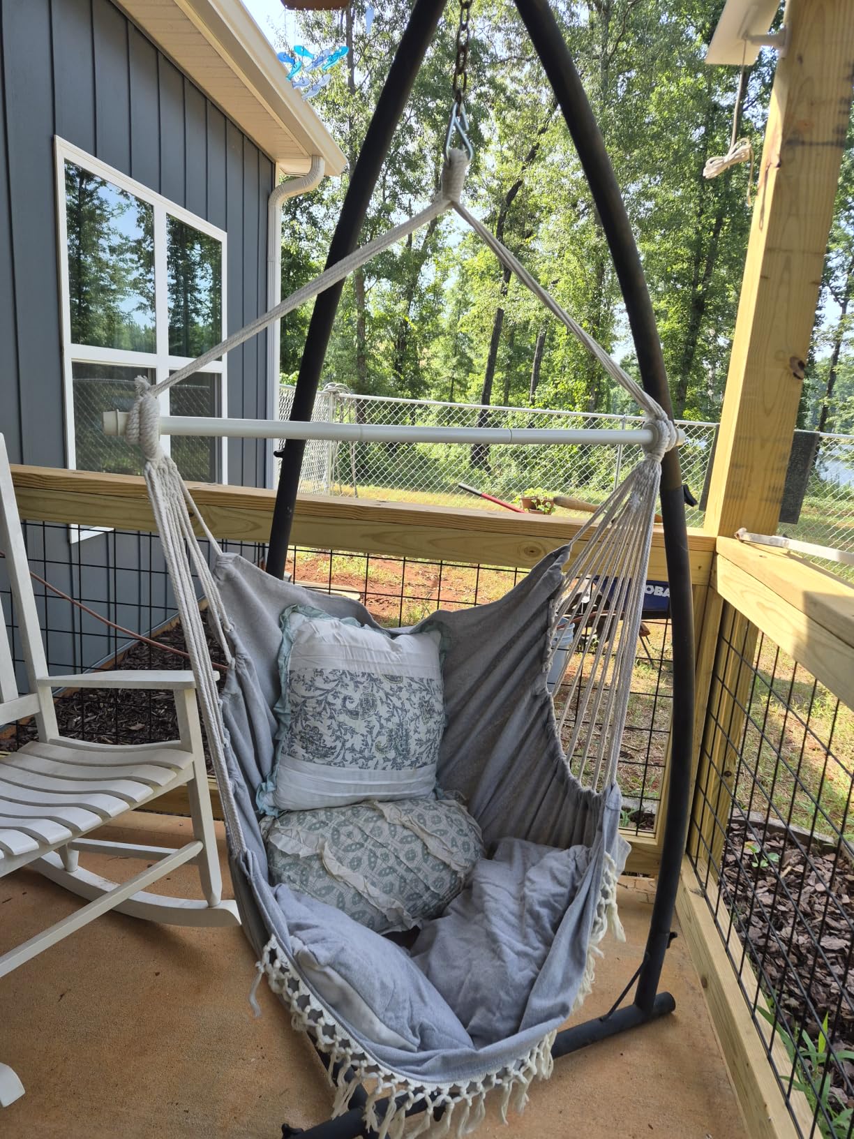 Chihee Hammock Chair Max 500 Lbs 2 Cushions Spreader Bar Strap Carabiner | Collapsible Metal Rod with Anti-Slip Grooves Portable Hanging Swing Side Pocket Macrame Bohemian Chair Indoor Outdoor Garden customer photo 2