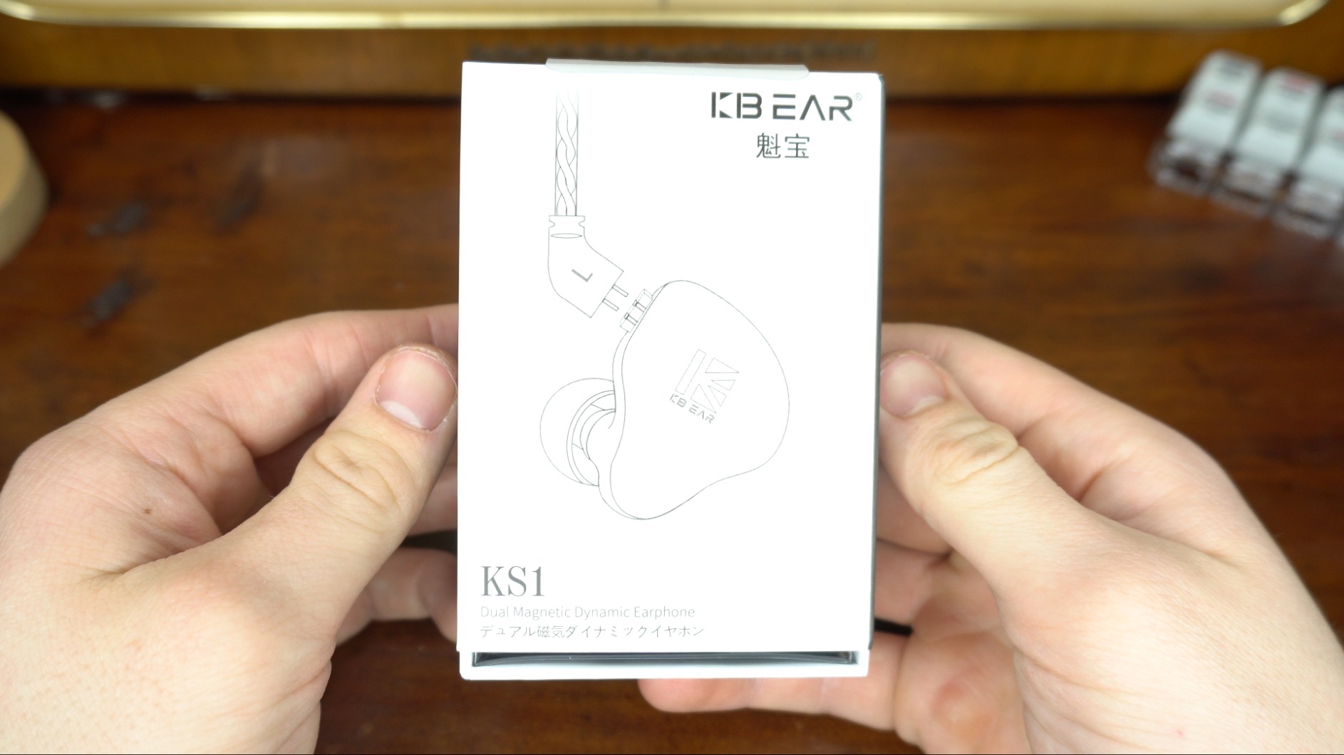 KBEAR KS1 Earphones in Ear Monitor Super Bass Wired Earbuds, Crystal Clear Sound IEM Headphones, High Resolution Noise Canceling Ear Monitors Headphone for Singers Musician Audifonos Auriculares customer photo 1