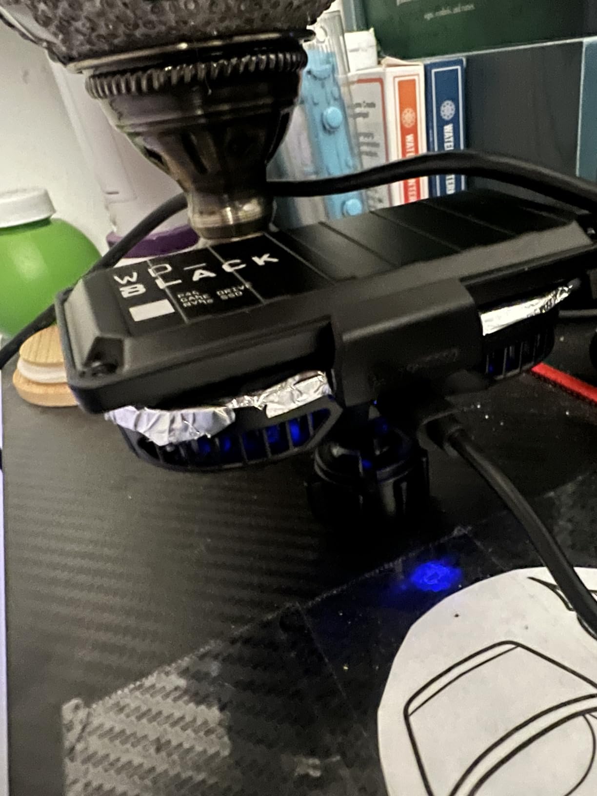 NEVEIKA Plug-in Phone Cooler, Cellphone Radiator with Dual Semi-Conductor Cooling Chip, Mobile Phones with a Width of 6 to 7.5cm for Tiktok Live Streaming, Outdoor Vlog, Mobile Gaming. customer photo 1