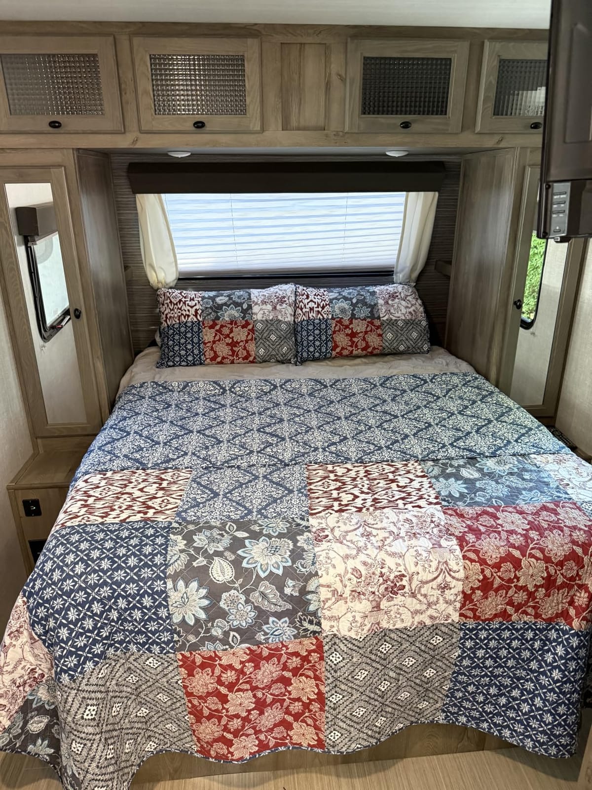 Secgo Queen Comforter Set for Bed - 100% Cotton Quilts Queen Size, Green, Sage Bedspreads (90 * 98 Inch) with 2 Pillow Shams, Patchwork Reversible Lightweight Bedding customer photo 2
