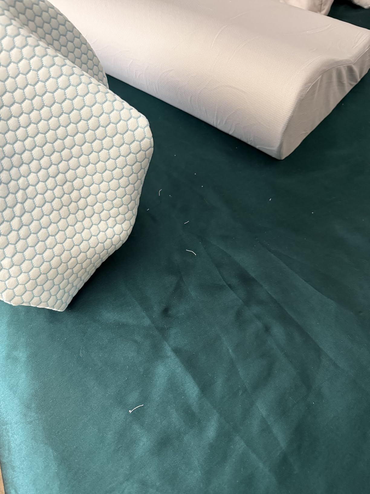 Anvo Memory Foam Pillow, Neck Contour Cervical Orthopedic Bed Pillow for Sleeping Side Back Stomach Sleeper, Ergonomic Design for Neck and Shoulder Pain Relief customer photo 1