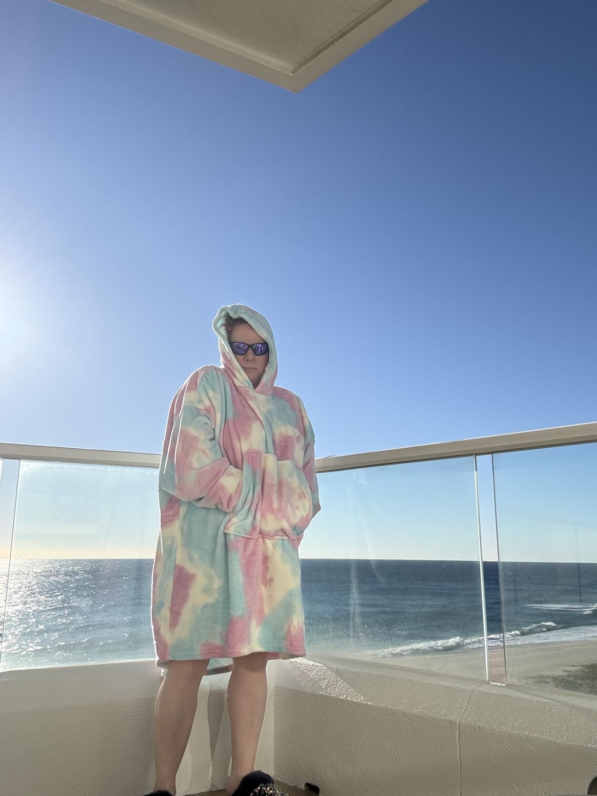 THE COMFY Dream | Shark Tank | No Sherpa | Light Wearable Blanket Hoodie customer photo 1