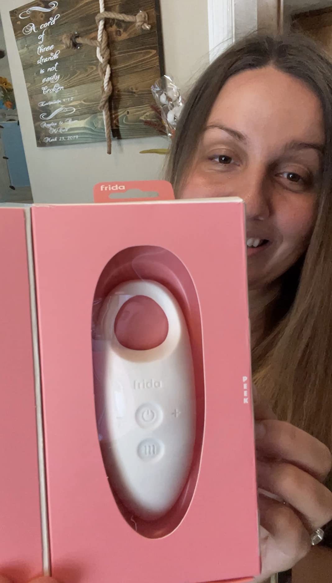 Frida Mom 2-in-1 Lactation Massager, Multiple Modes of Heat + Vibration for Clogged Milk Ducts, Increase Milk Flow, Breast Engorgement - USB Cord Included, White customer photo 2