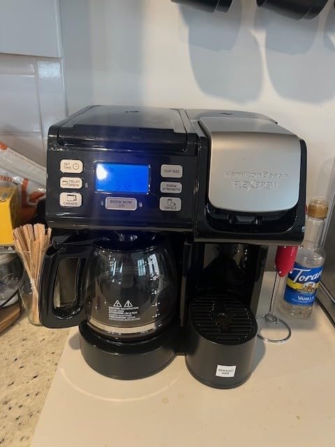 Hamilton Beach FlexBrew Trio 2-Way Coffee Maker, Compatible with K-Cup Pods or Grounds, Combo, Single Serve & Full 12c Pot, Black - Fast Brewing (49902) customer photo 1