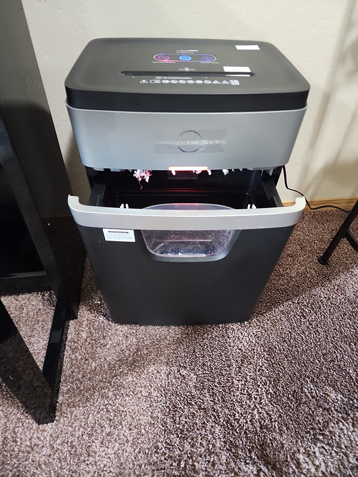 BONSEN 20-Sheet Cross-Cut P-4 High Security Heavy Duty Paper Shredder | 60-Min Nonstop, Jam-Proof, 60dB Ultra-Quiet, 6.6Gal Pullout Bin with Casters, Commercial-Grade Shredder for Home Office S3104 customer photo 2