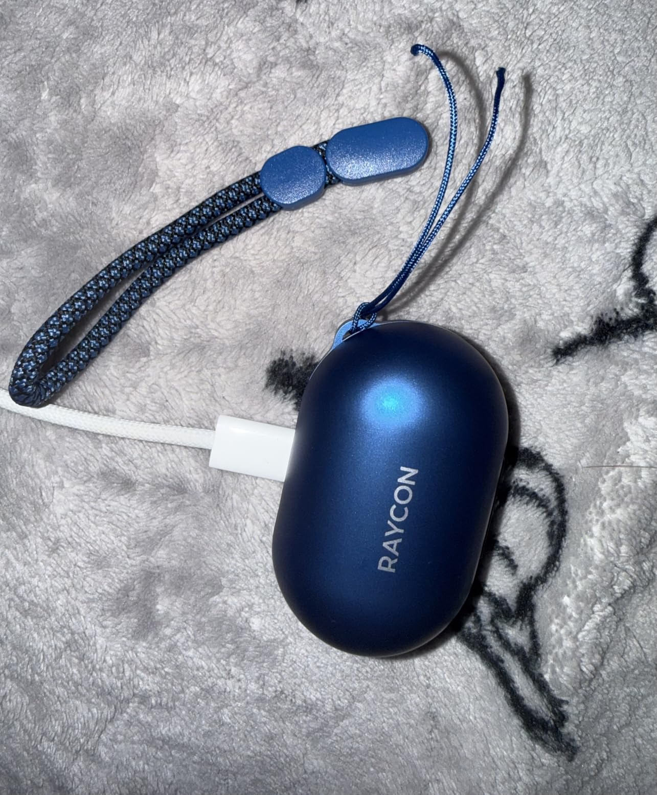Raycon Everyday Bluetooth Wireless Earbuds with Microphone - Active Noise Cancelling, Sweat & Water-Resistant Earphones, Up to 32 Hours Playtime (Black) customer photo 1