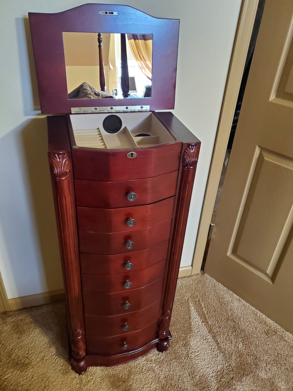 Hives and Honey Florence Jewelry Armoire - Jewelry Storage Organizer with 8 Felt-Lined Drawers, Vanity Mirror, Ring Rolls, Tangle-Free Necklace Hooks, Locking Lid customer photo 2