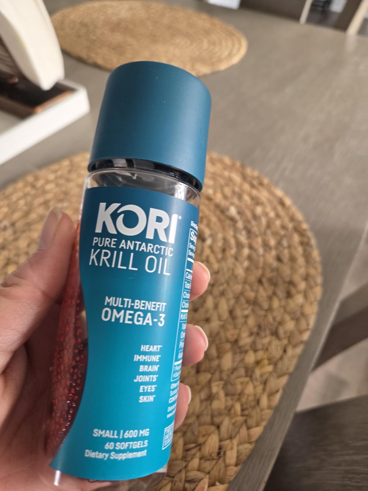 Kori Krill Oil Omega-3 Supplement EPA & DHA Astaxanthin 1200mg, 30 Softgels | Includes Choline for Brain and Nervous System Health, No Fishy Aftertaste, Sourced from Trusted Fishery, MSC Certified customer photo 1