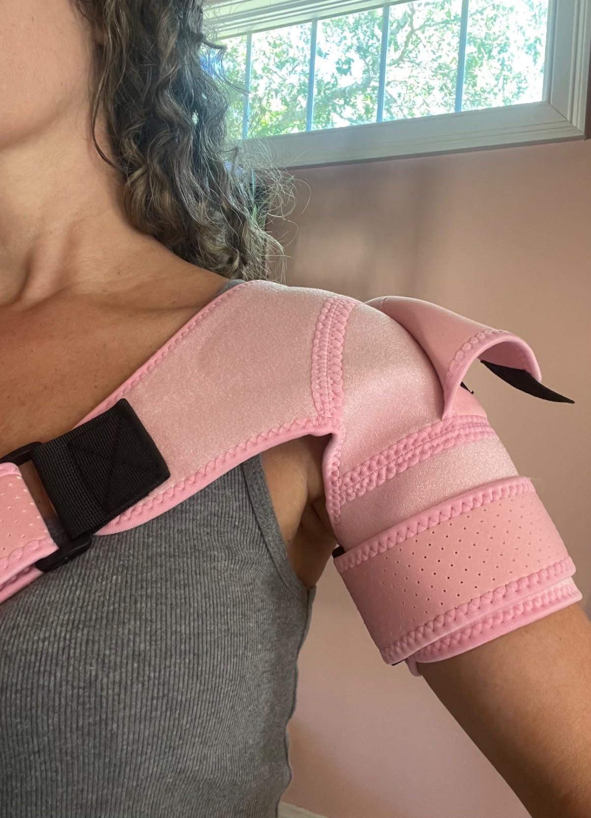 Shoulder Brace for Women and Men Recovery Shoulder. Adjustable Shoulder Support for Rotator Cuff, AC Joint Pain Relief, Shoulder Injuries. Perfect Fit Shoulder Compression Sleeve (One Size Regular) customer photo 1