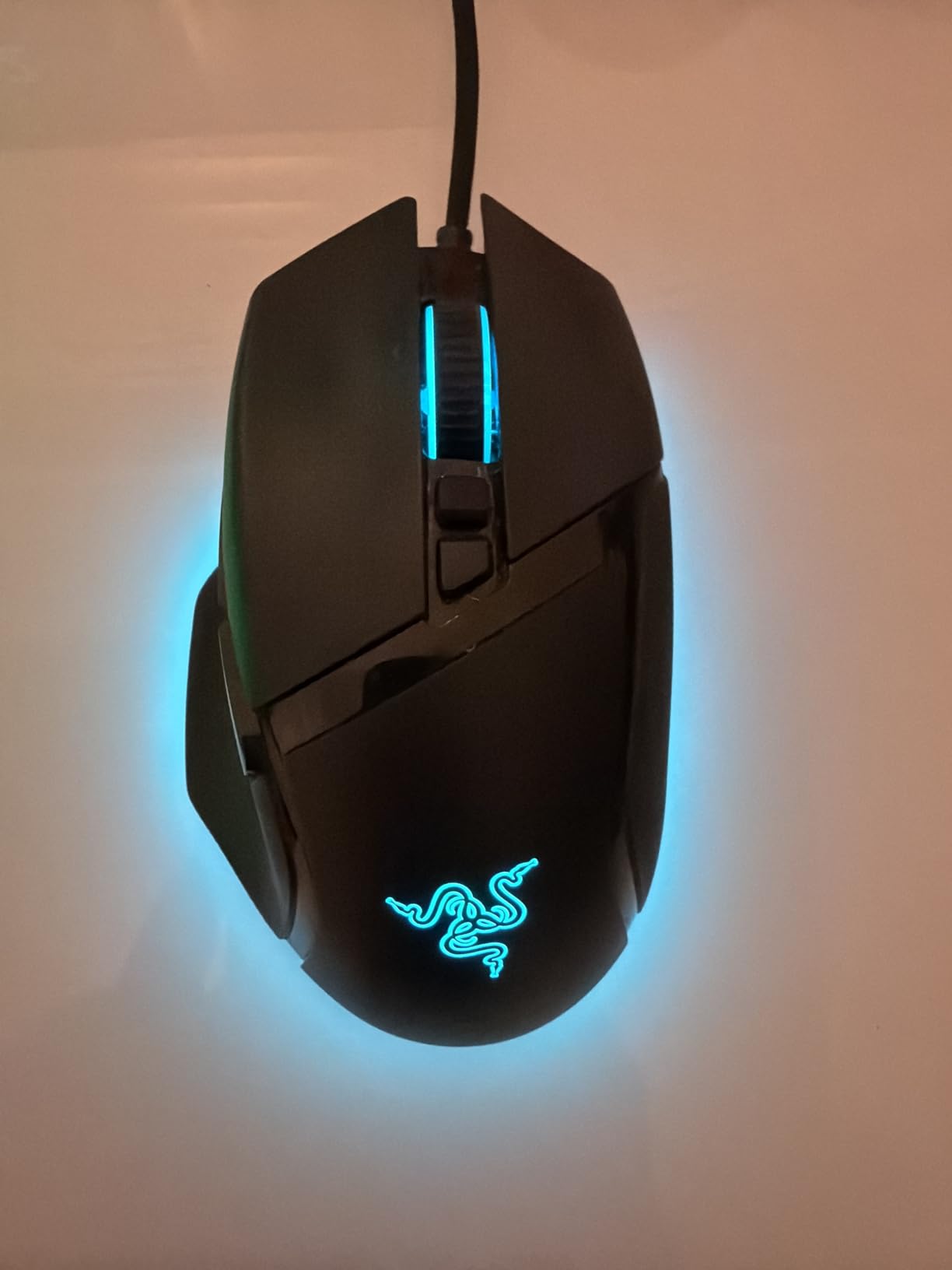 Razer Basilisk V3 Customizable RGB Wired Ergonomic Gaming Mouse, Black | Fastest Gaming Mouse Switch, Chroma RGB Lighting, 26K DPI Optical Sensor, 11 Programmable Buttons, HyperScroll Tilt Wheel customer photo 2