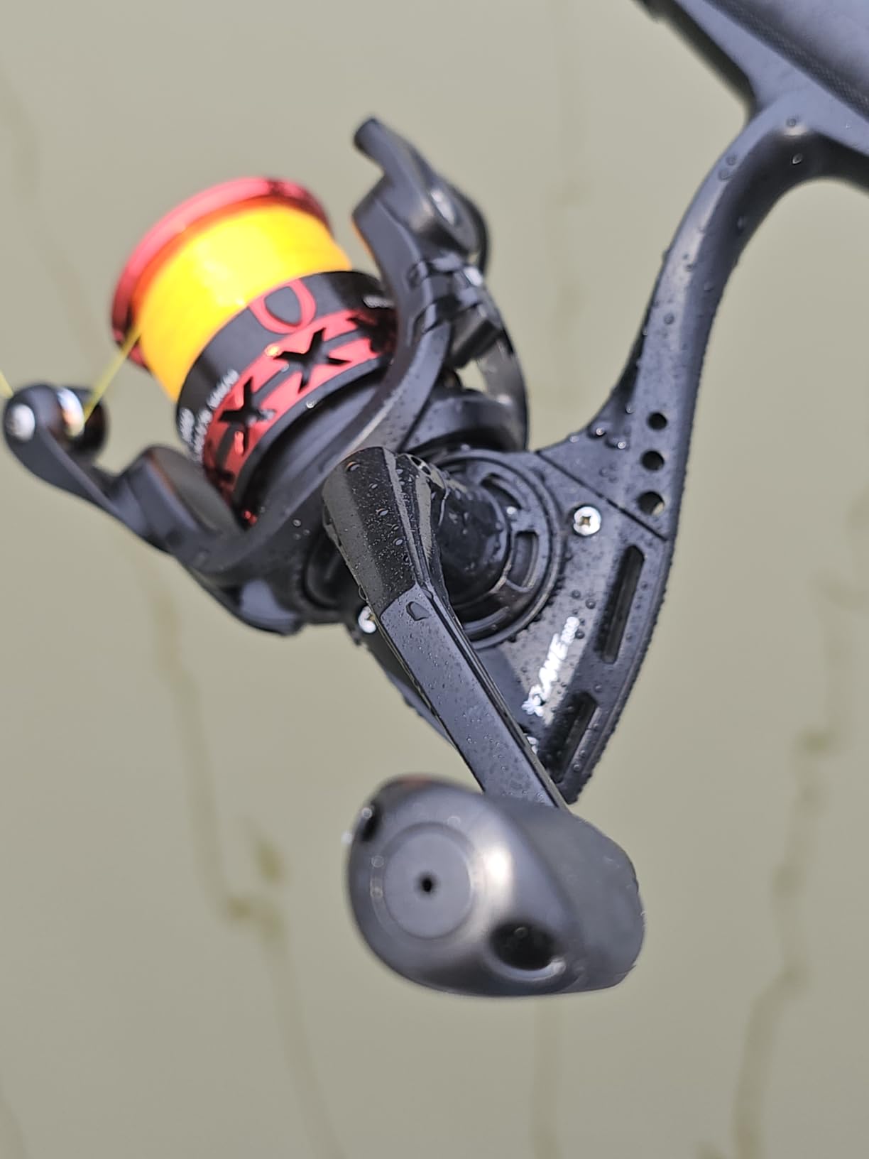 Piscifun Flame Spinning Reel, Lightweight, 22lb Max Drag, 9+1BB | Carbon fiber drag, smooth retrieve, 500-5000 sizes for freshwater bass and trout fishing customer photo 1