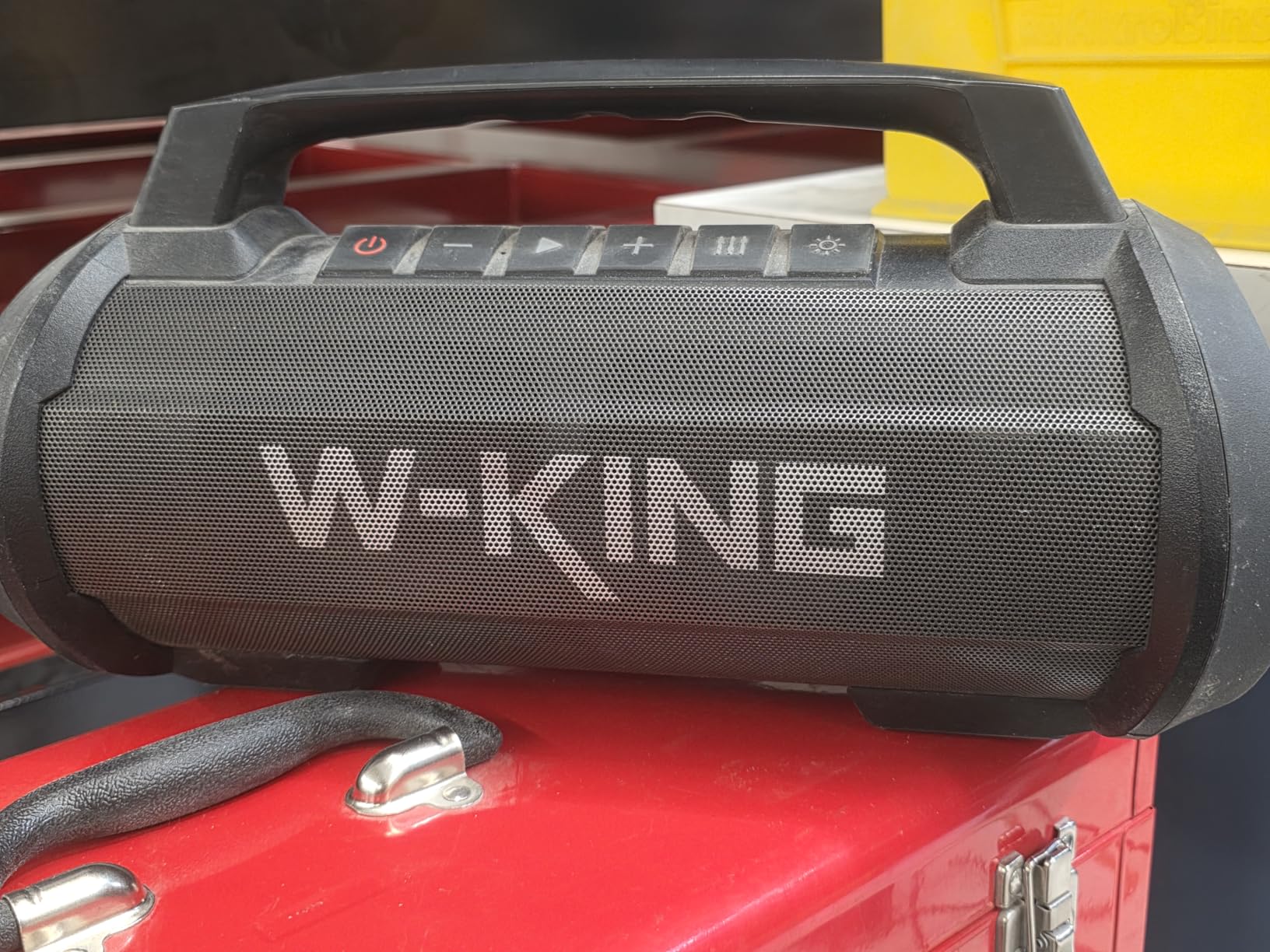W-KING Portable Bluetooth Speaker, 120W Max/110dB/IPX6/BT5.4/42H/DSP/RGB/4 Drivers/70W Deep Bass/Wireless Stereo Pairing, Large Party Boombox, Outdoor Waterproof Speaker for Camping,Beach & Summer Fun customer photo 1