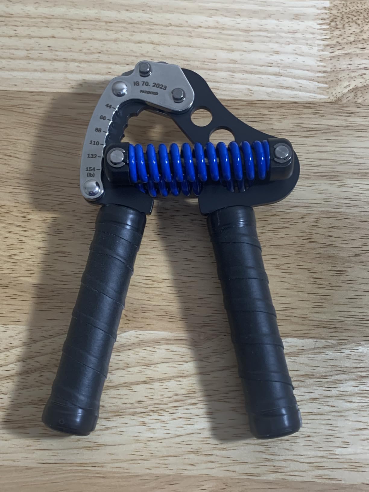 IRON GRIP 70 Grip Strength Trainer Hand Gripper Forearm Strengthener | Adjustable 44~154lbs Resistance, Hand Strengthening Device customer photo 1