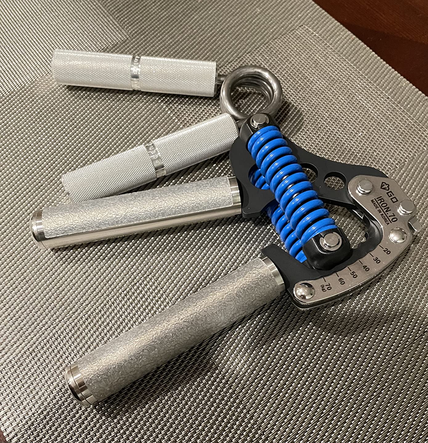 IRON GRIP 70 Grip Strength Trainer Hand Gripper Forearm Strengthener | Adjustable 44~154lbs Resistance, Hand Strengthening Device customer photo 2