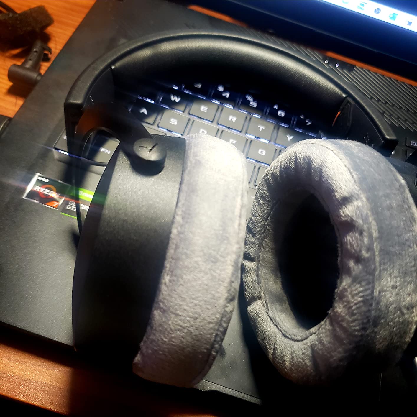 beyerdynamic DT 700 PRO X Closed-Back Studio Headphones with Stellar.45 Driver for Recording and Monitoring on All Playback Devices customer photo 1