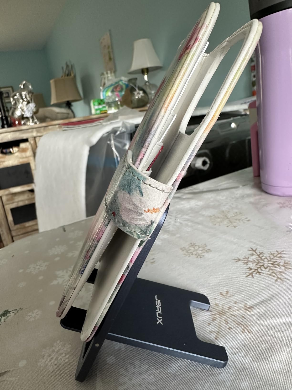 JSAUX Fold-Flat Cell Phone Stand, Adjustable Desk Holder-Gray | Easy to Carry, Travel Friendly, for 4-8 Inch Phones, 0-90° Viewing, Sturdy Aluminum, Reinforced Swivel, Charging Access customer photo 2