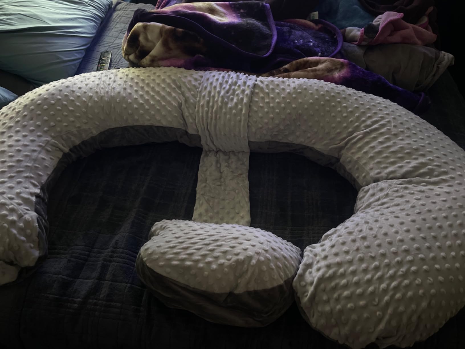 QUEEN ROSE Pregnancy Pillow E Shaped with Detachable Wedge, Adjustable Full Body Maternity Pillow for Sleeping, Dual-Sided Velvet Cover, 60 Inch Support for Side Sleepers, Grey customer photo 2