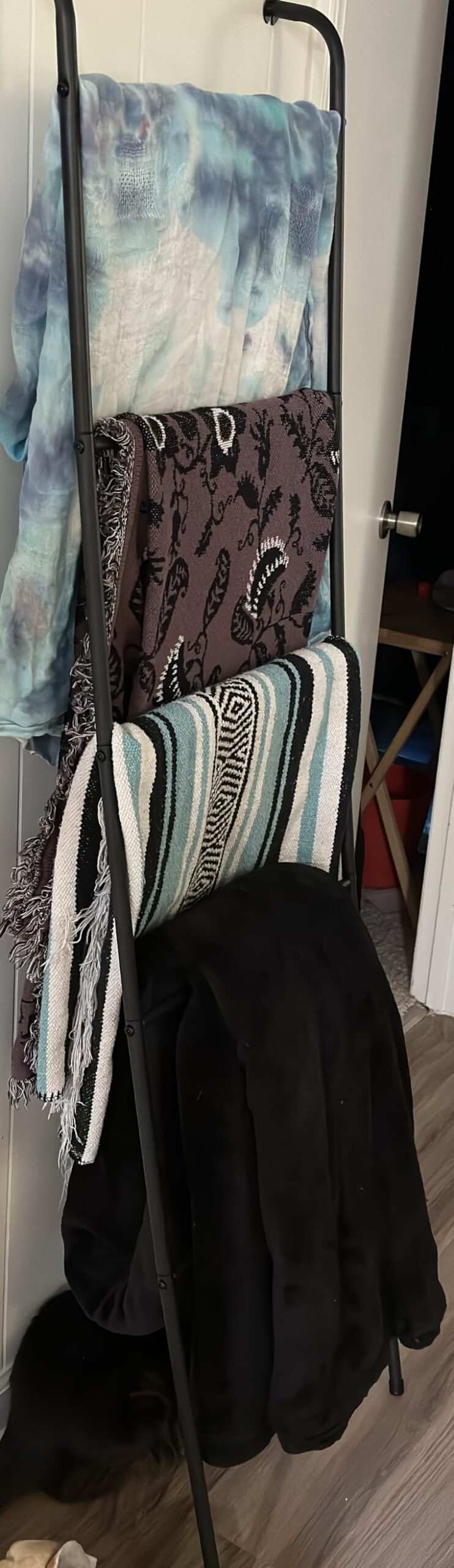 Blanket Ladder Black Towel Ladder for Bathroom Metal Blanket Rack for Living Room customer photo 2