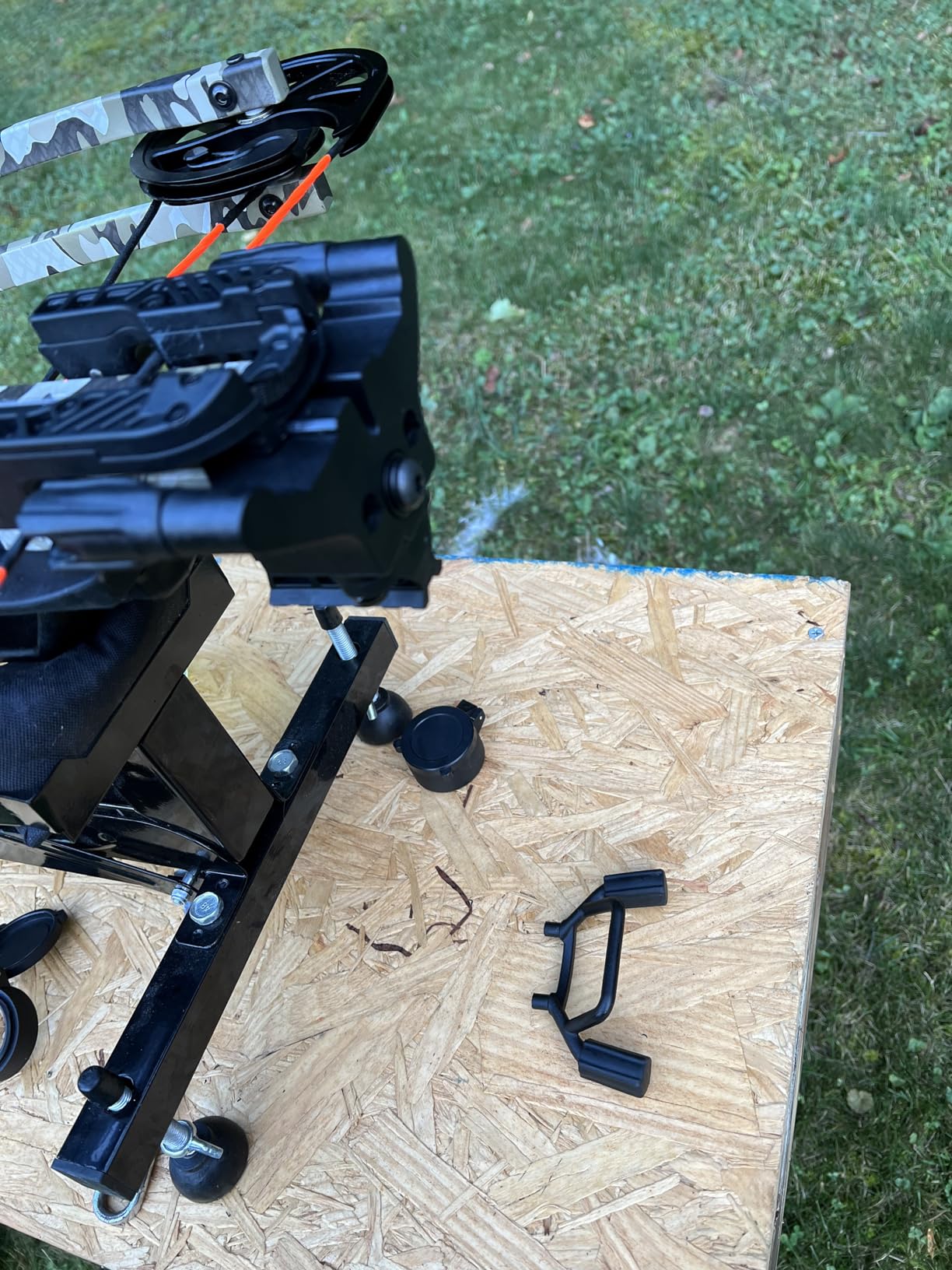 Wicked Ridge by TenPoint Fury 410 De-Cock, Peak XT - 410 FPS - Equipped with RangeMaster Pro Variable Speed Scope & ACUdraw De-Cock Cocking & De-Cocking System - Reverse-Draw Design customer photo 2
